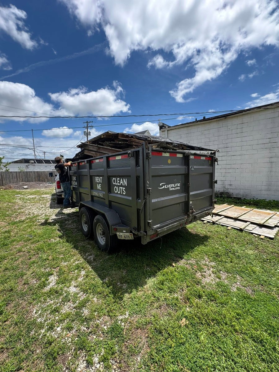 L&J's Junk Removal LLC  photo