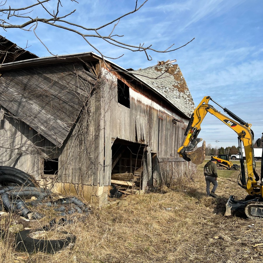 A Plus Equipment Services and Excavation - A Plus Junk Removal