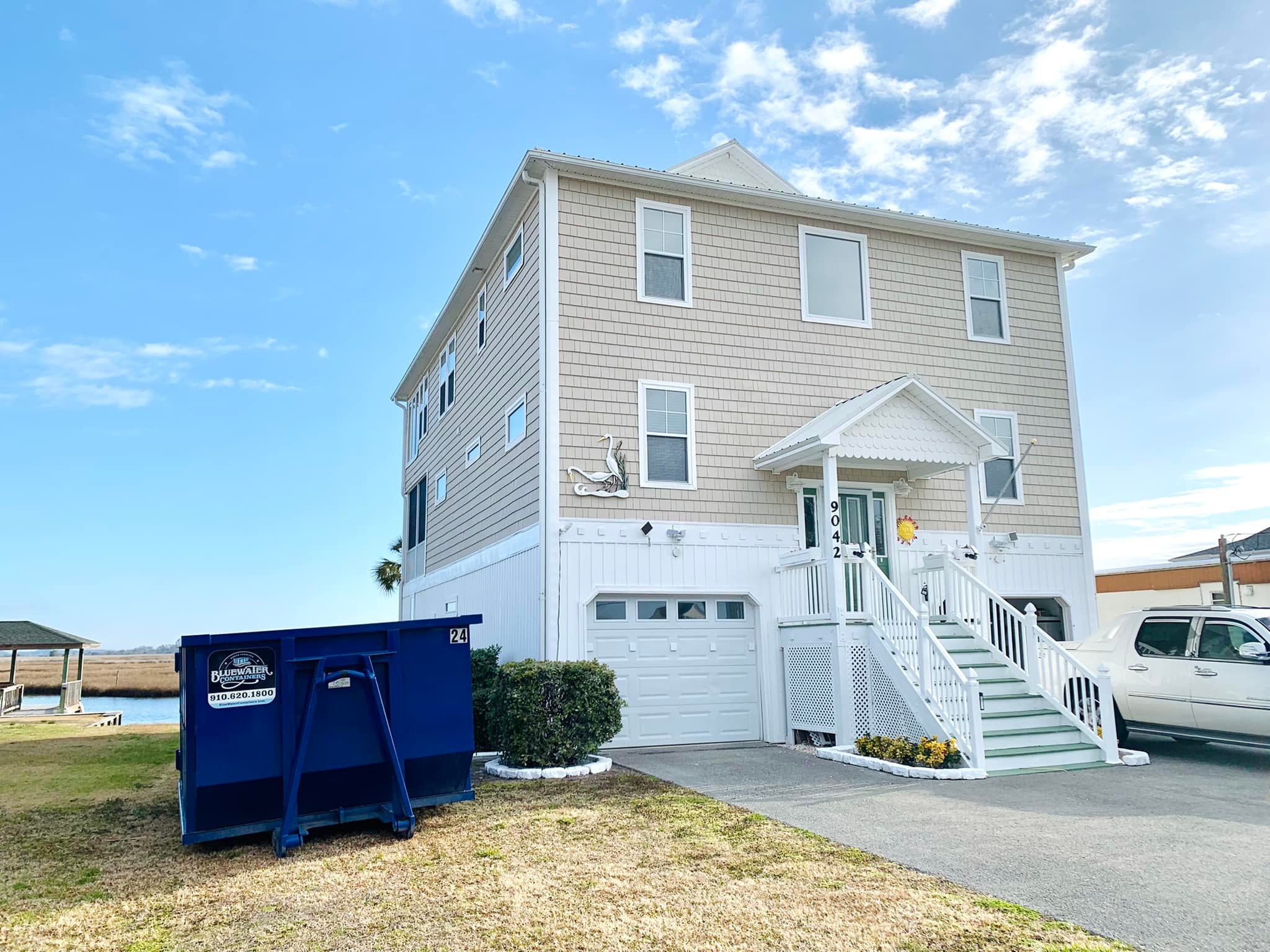 Blue Water Containers LLC