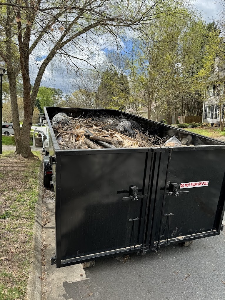 864 Dumpster LLC photo