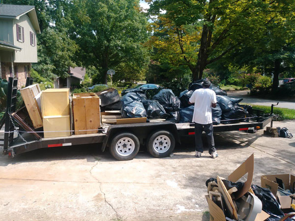 Praylow Enterprises Junk Removal